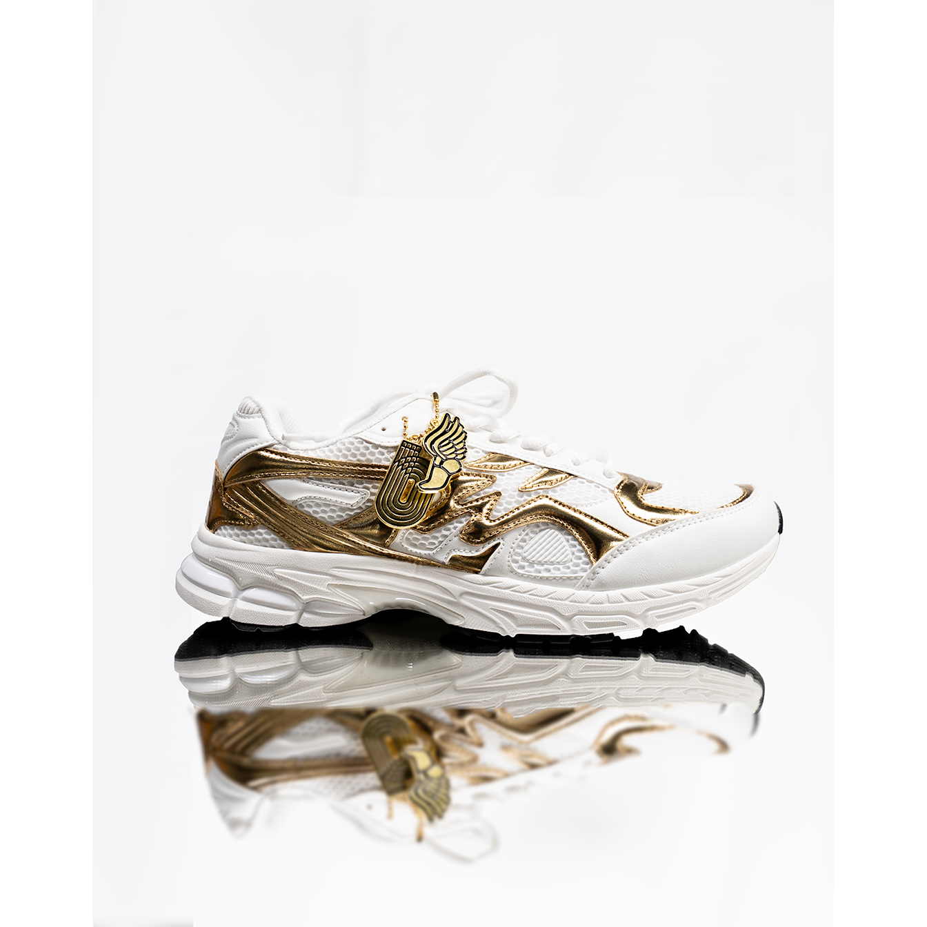 WATSON LYTE RUNNER SERIES