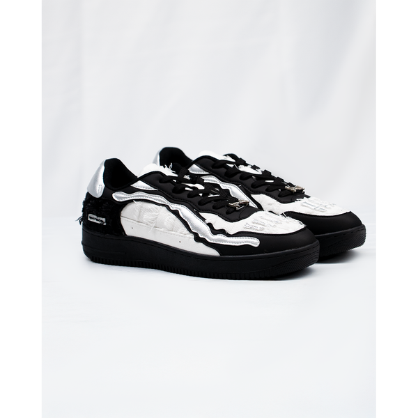 BONES SNEAKERS (BLACK DENIM)